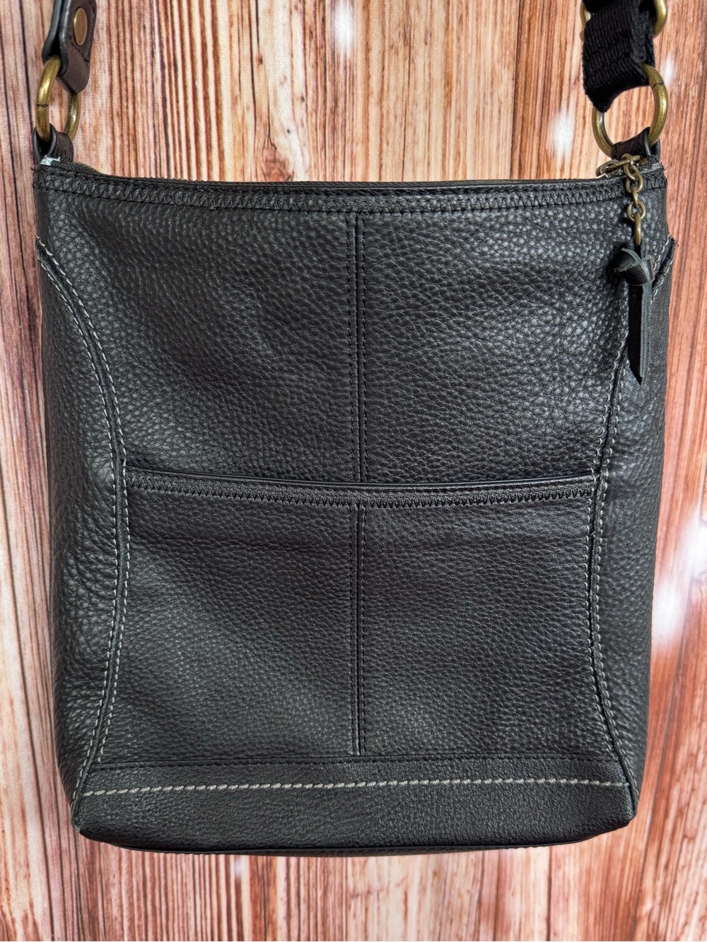 The Sak Black Pebbled Leather Crossbody Bag - Picture 3 of 11